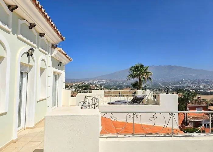 别墅 5 Bed With Pool In Cerros De Aguila