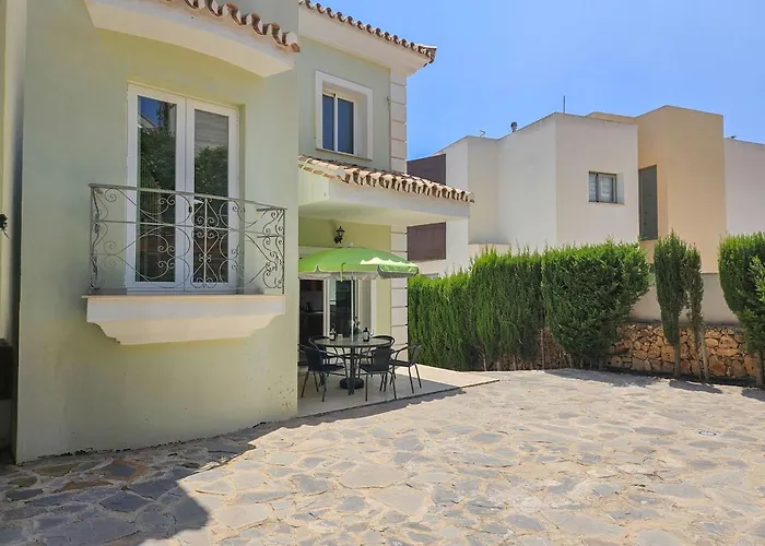 别墅 5 Bed With Pool In Cerros De Aguila