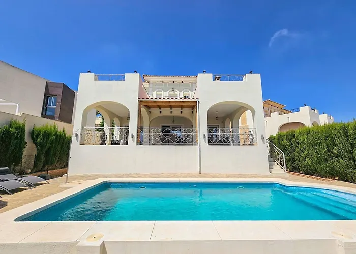 别墅 5 Bed With Pool In Cerros De Aguila 丰希罗拉