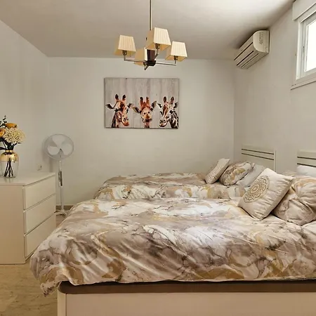 빌라 5 Bed With Pool In Cerros De Aguila *