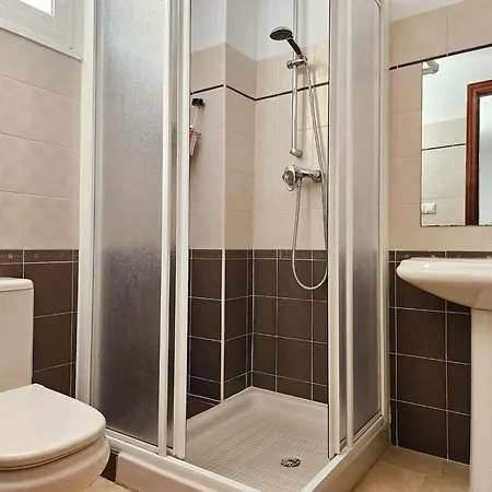 빌라 5 Bed With Pool In Cerros De Aguila