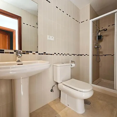 5 Bed With Pool In Cerros De Aguila 빌라 푸엔히롤라