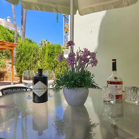 5 Bed With Pool In Cerros De Aguila 빌라 푸엔히롤라