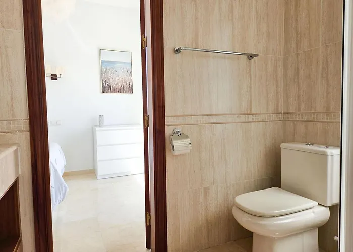 5 Bed With Pool In Cerros De Aguila Villa *