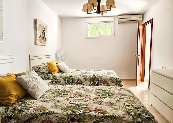 5 Bed With Pool In Cerros De Aguila *