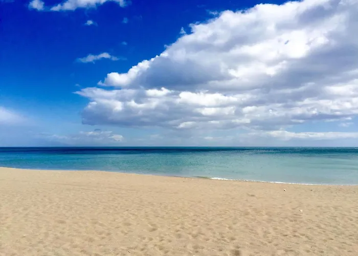 Villa 5 Bed With Pool In Cerros De Aguila *