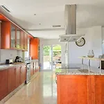 5 Bed With Pool In Cerros De Aguila * フエンヒロラ